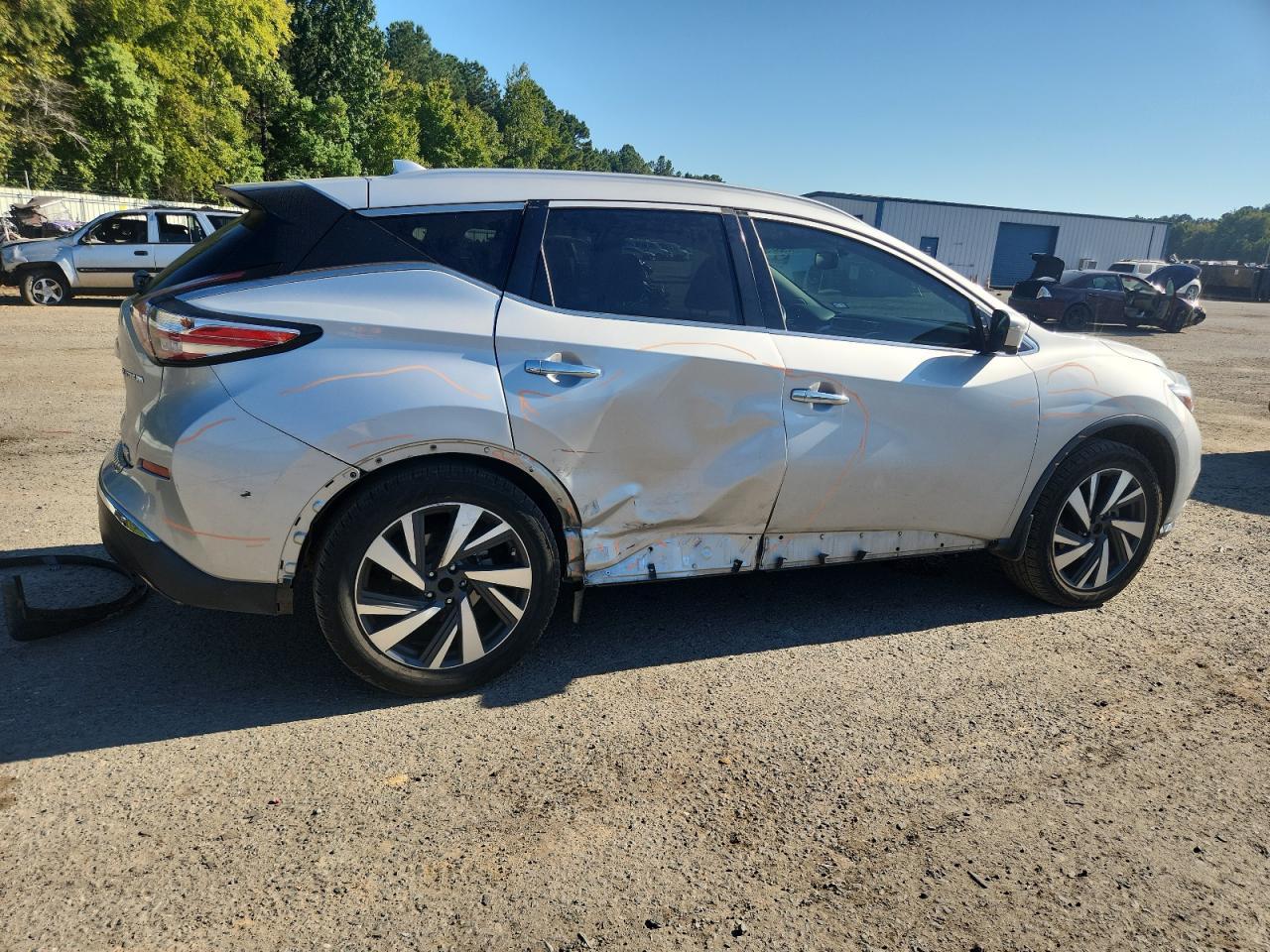 2017 Nissan Murano S - Image 3