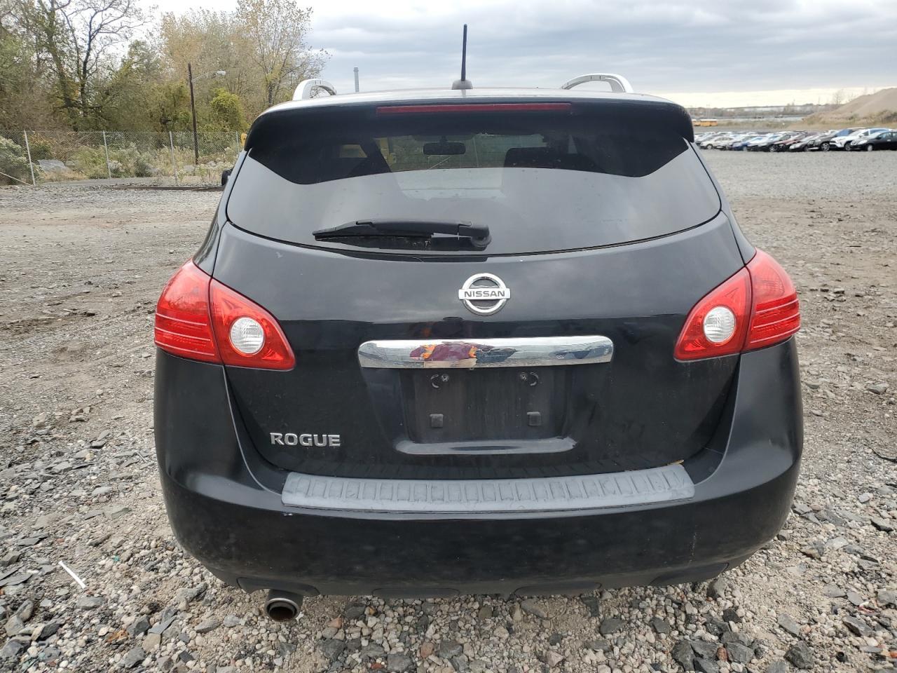 2011 Nissan Rogue S - Image 6