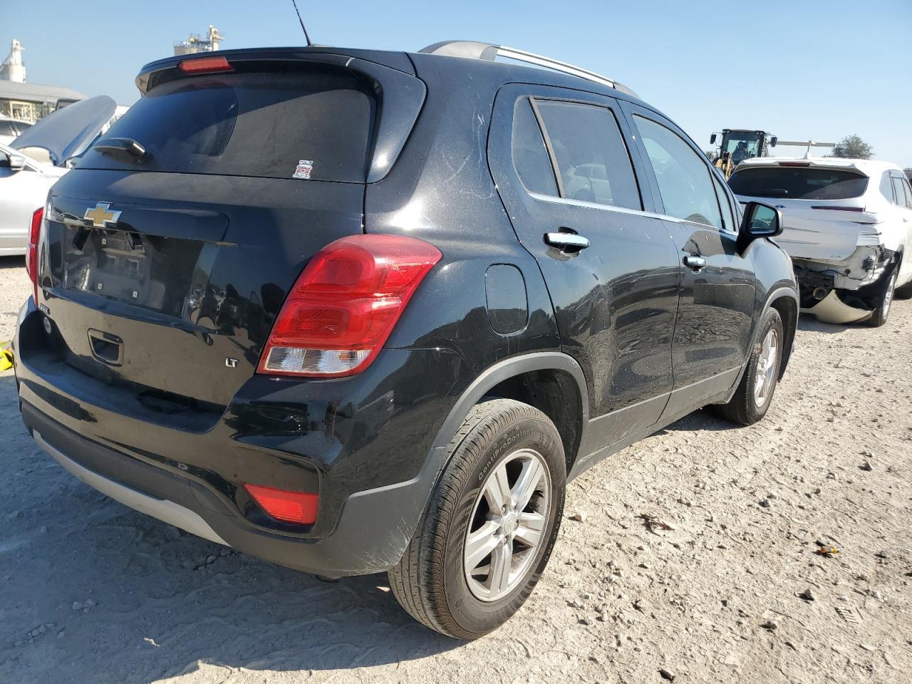 2019 Chevrolet Trax 1Lt - Фото 3