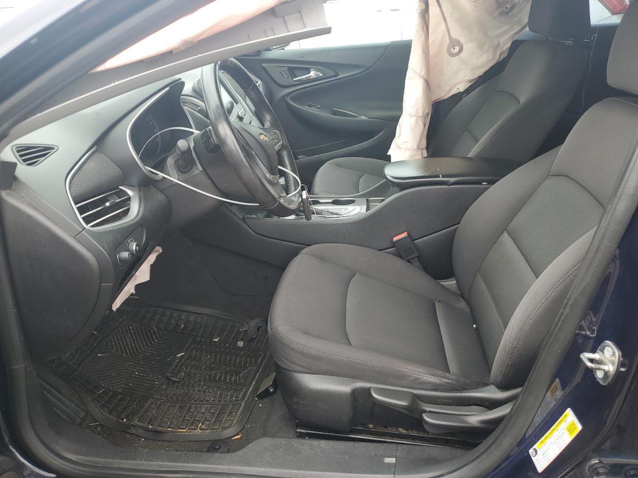 2017 Chevrolet Malibu Ls - Фото 7