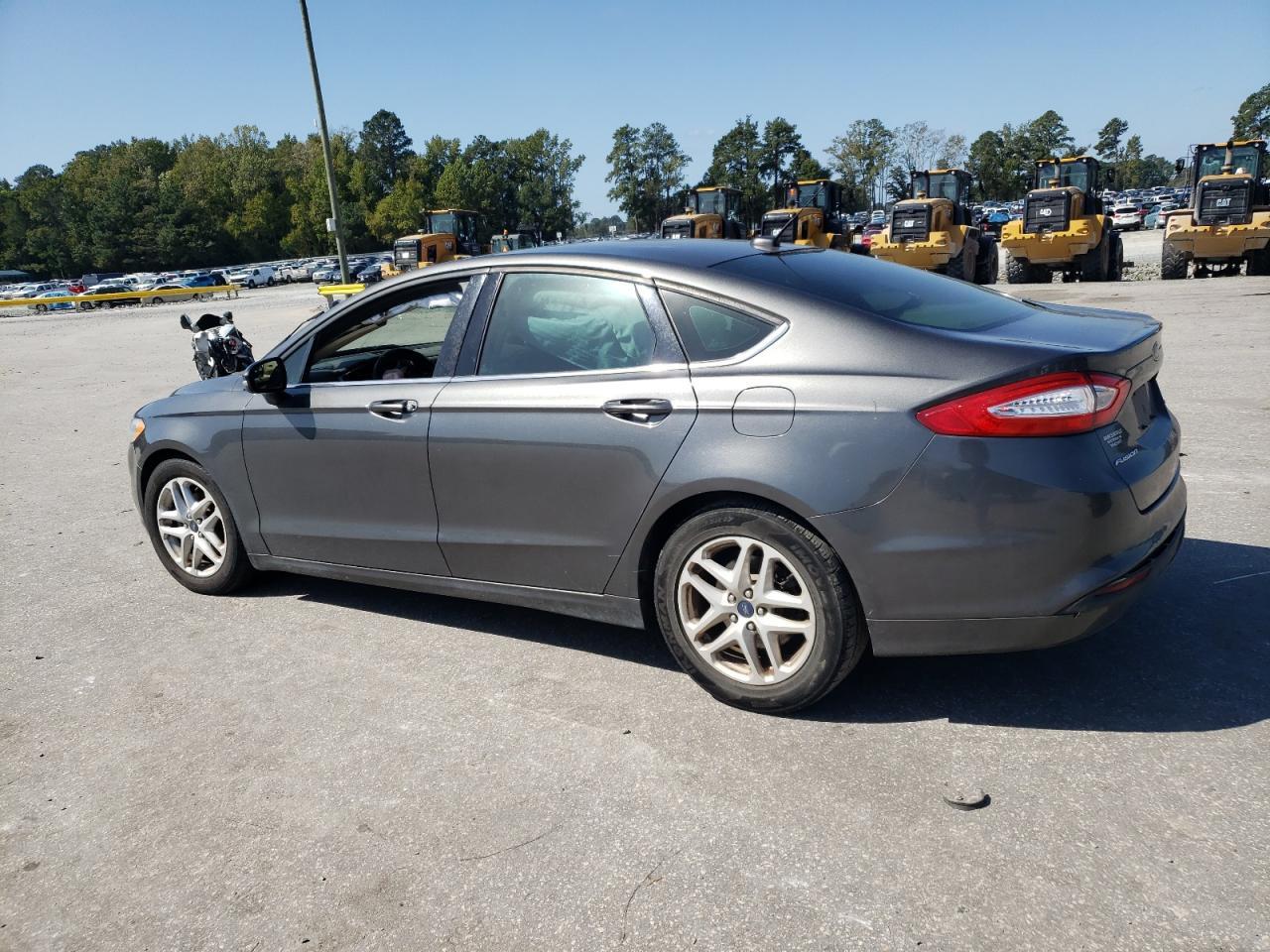 2015 Ford Fusion Se - Image 2