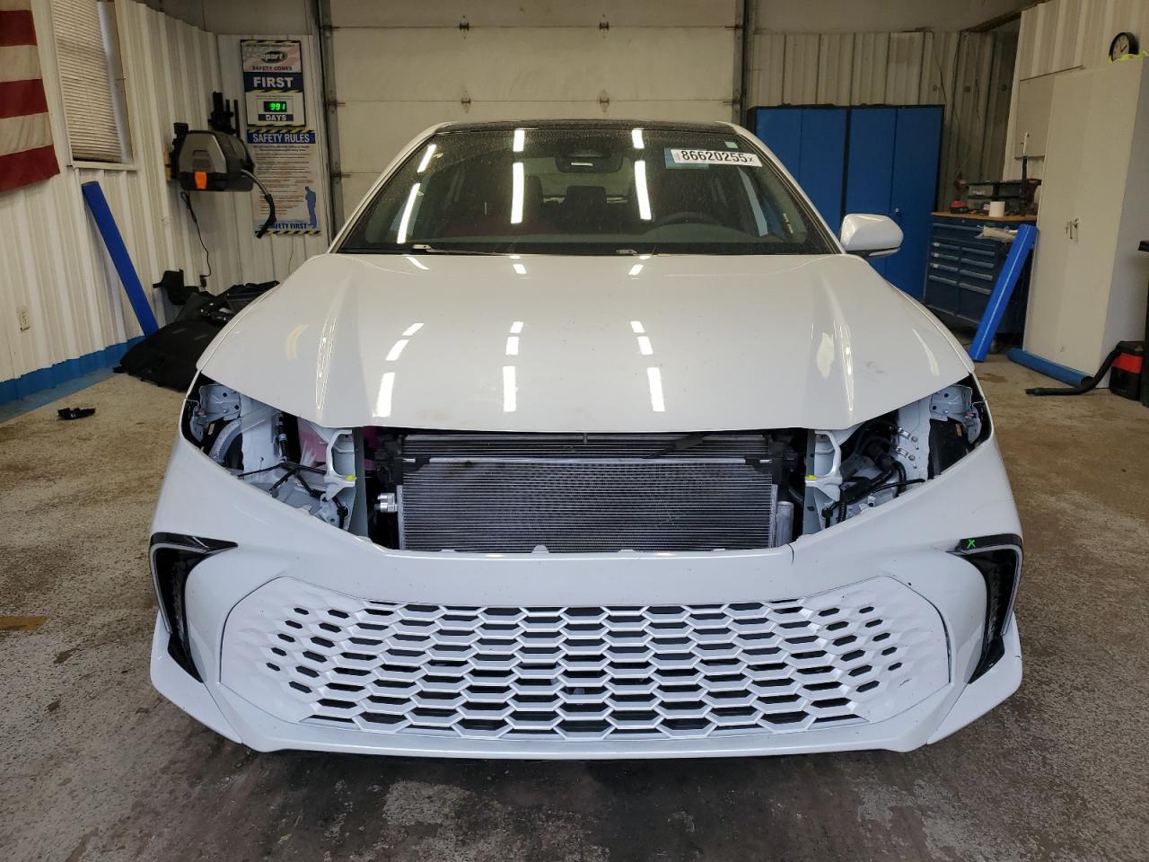 2025 Toyota Camry Xse - Фото 5