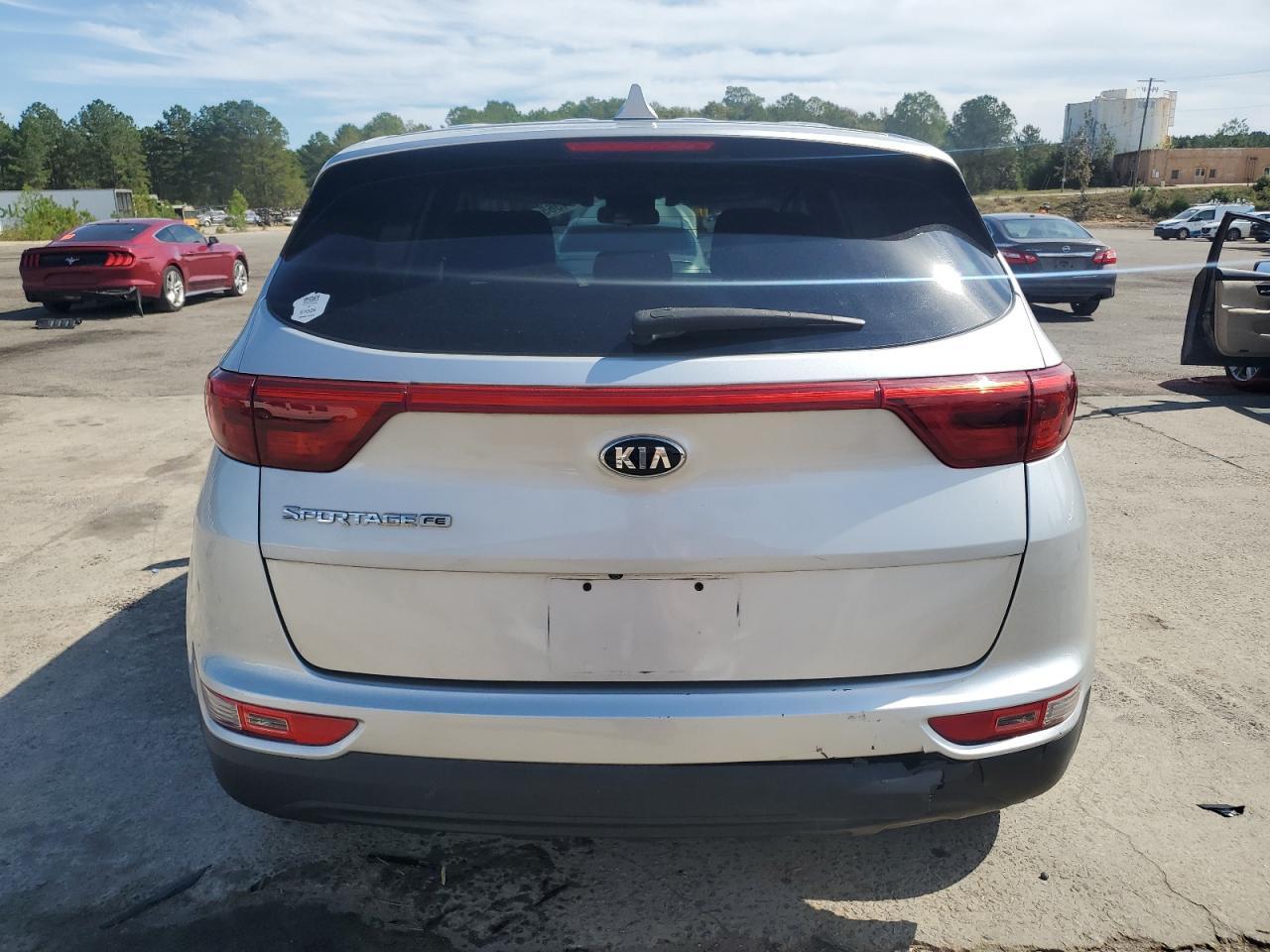 2018 Kia Sportage Lx - Image 6