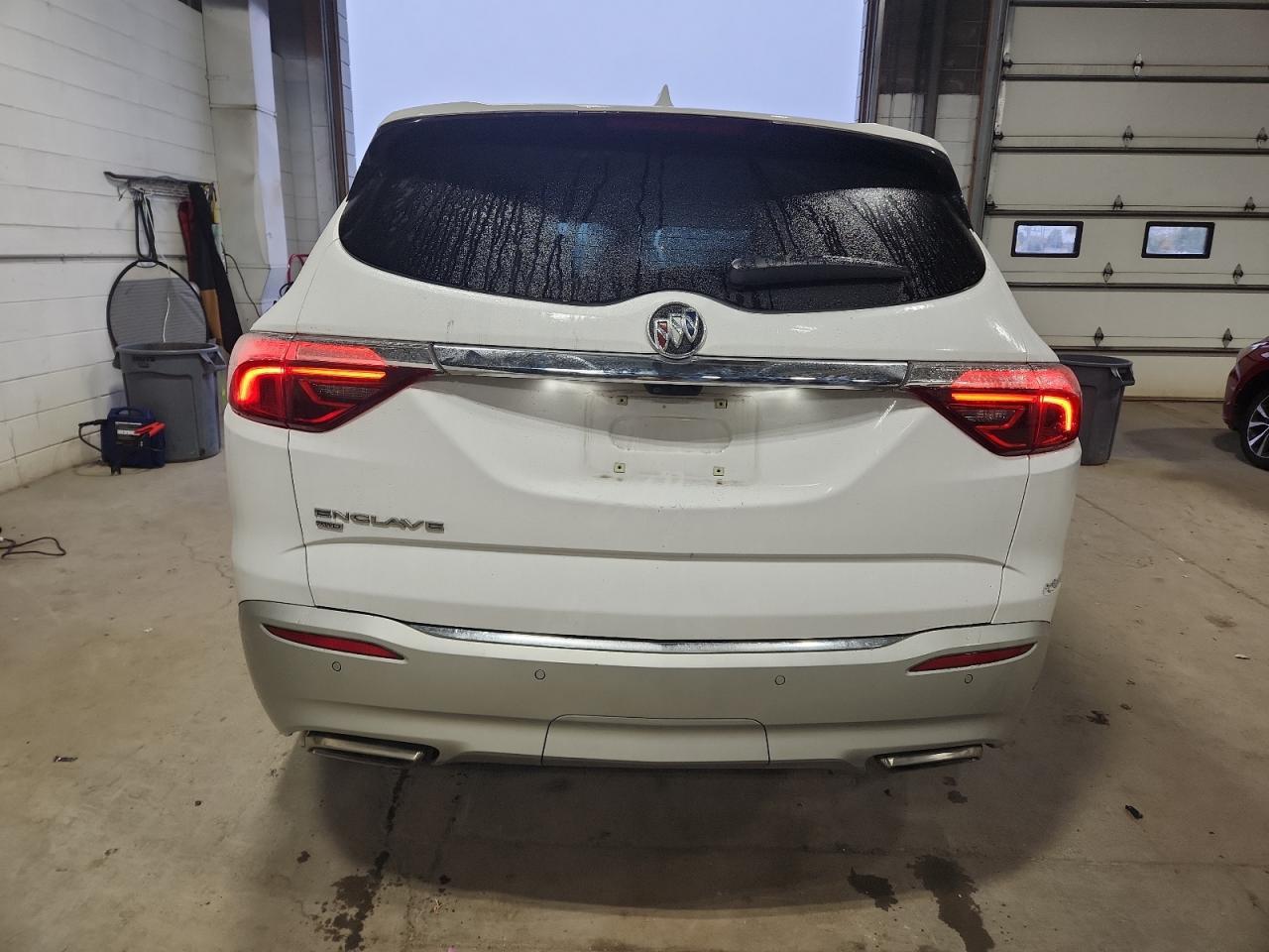 2023 Buick Enclave Premium - Фото 6