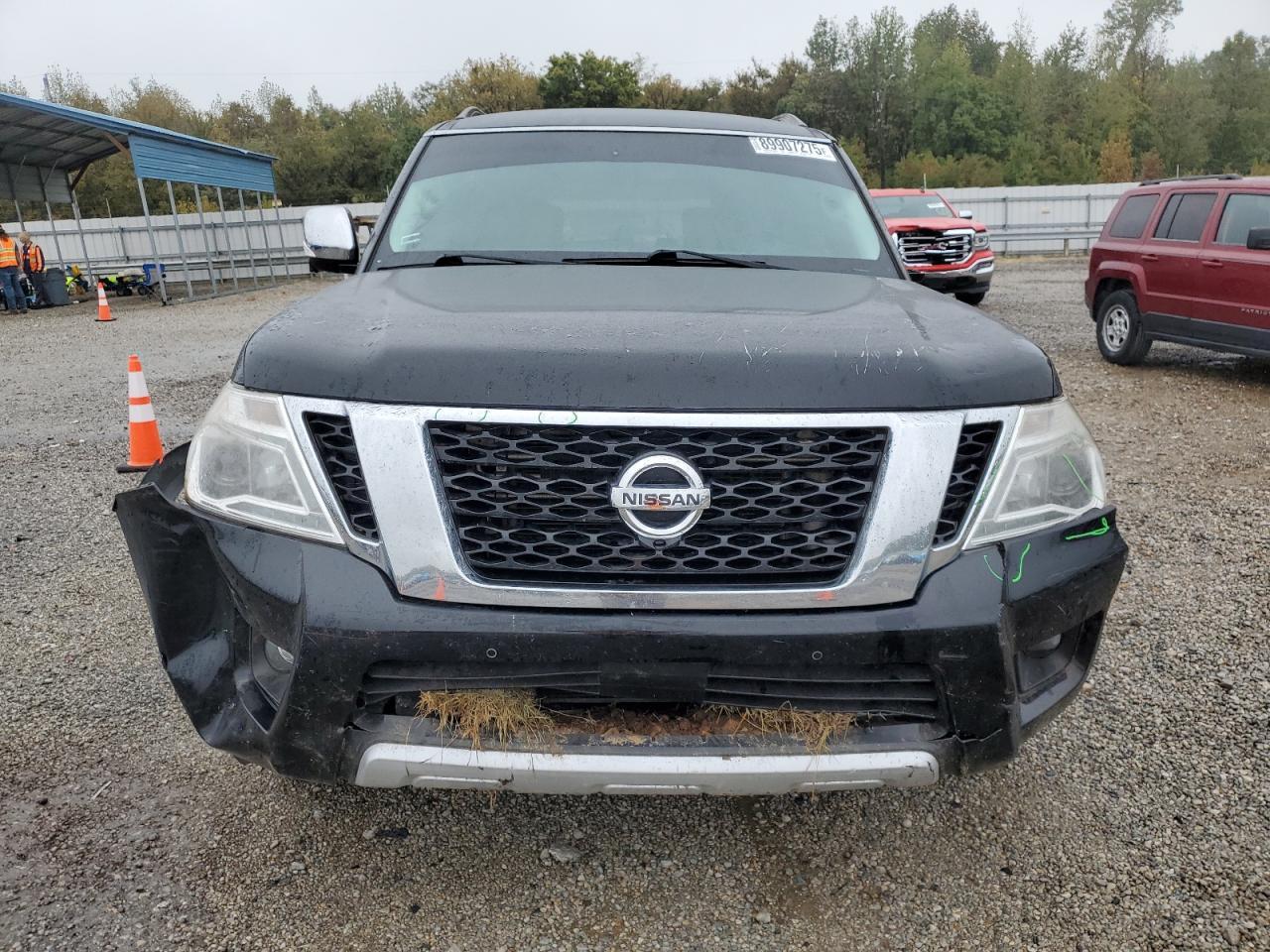 2017 Nissan Armada - Image 5