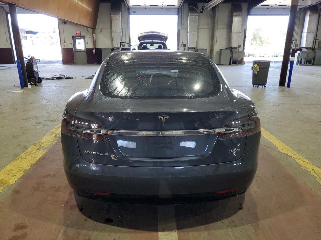 2018 Tesla Model S - Image 6