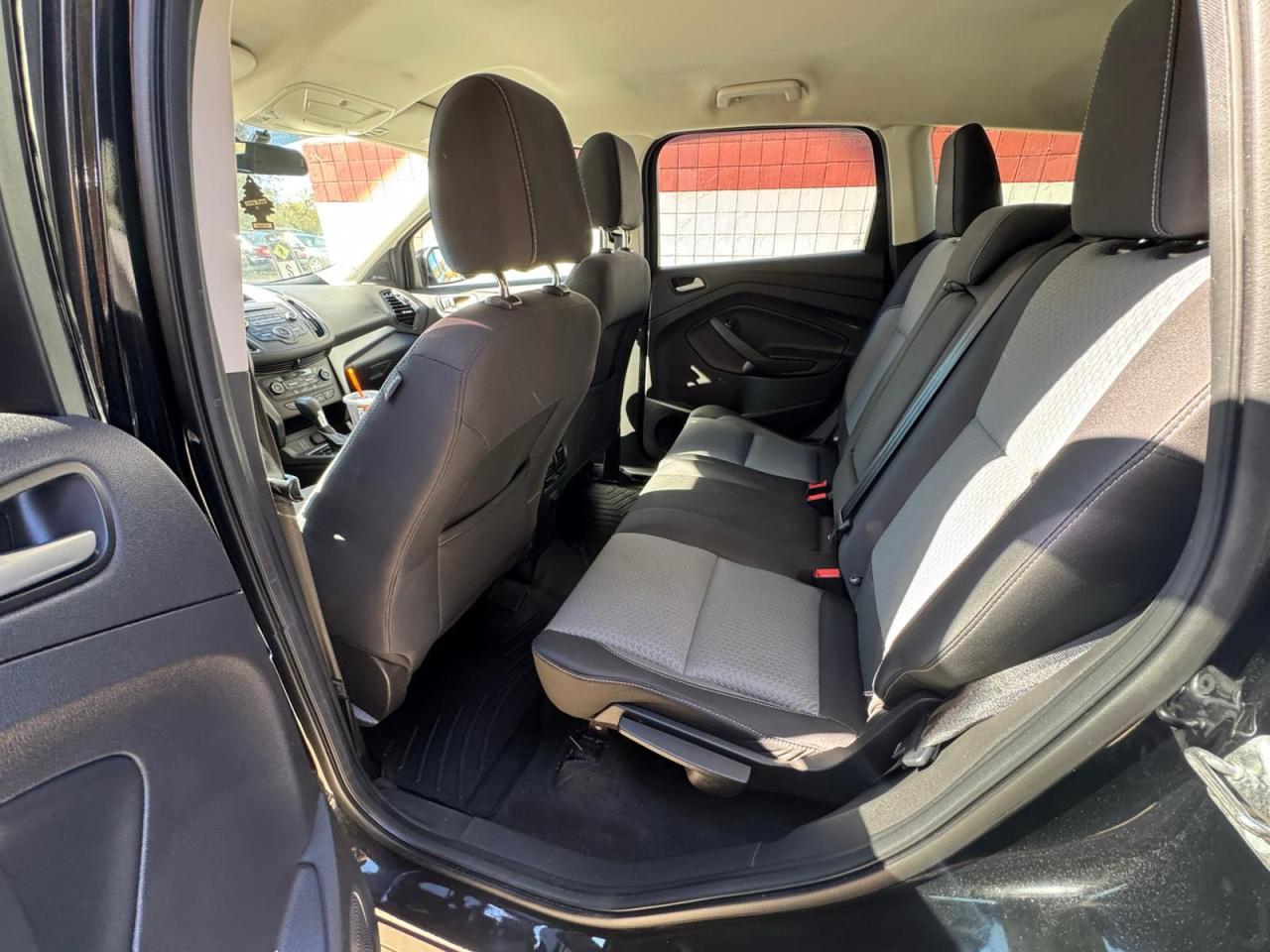 2017 Ford Escape Se - Фото 6