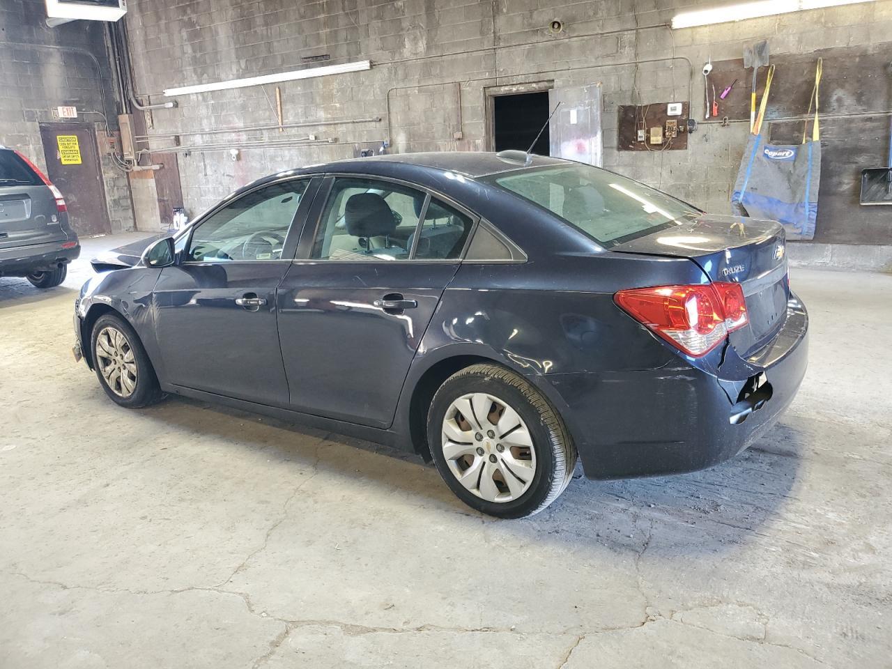 2016 Chevrolet Cruze Limited Ls - Image 2