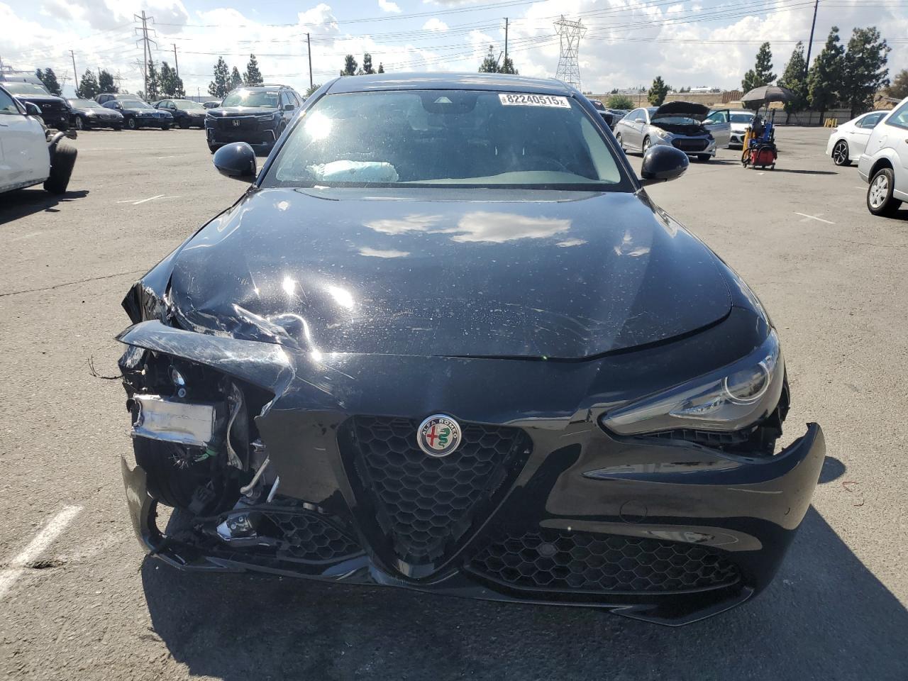 2020 Alfa Romeo Giulia - Фото 5