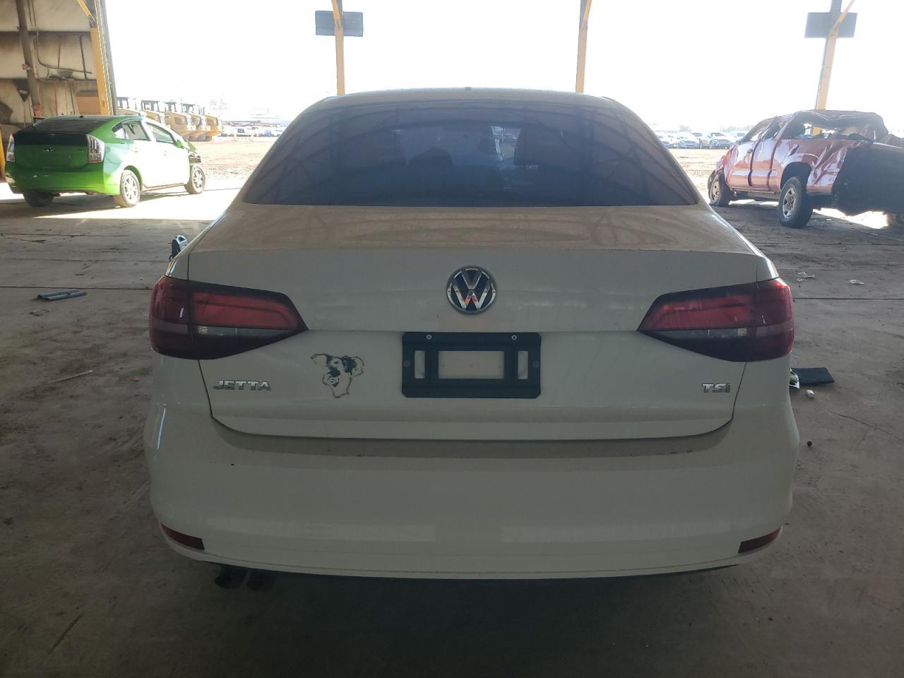 2016 Volkswagen Jetta S - Image 6