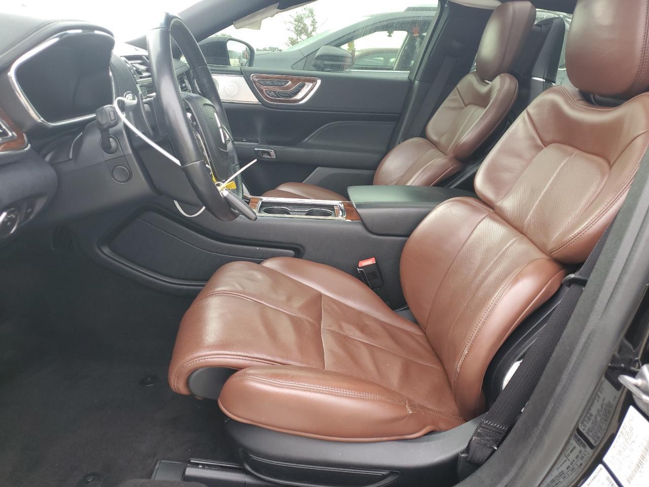 2020 Lincoln Continental Reserve - Фото 7