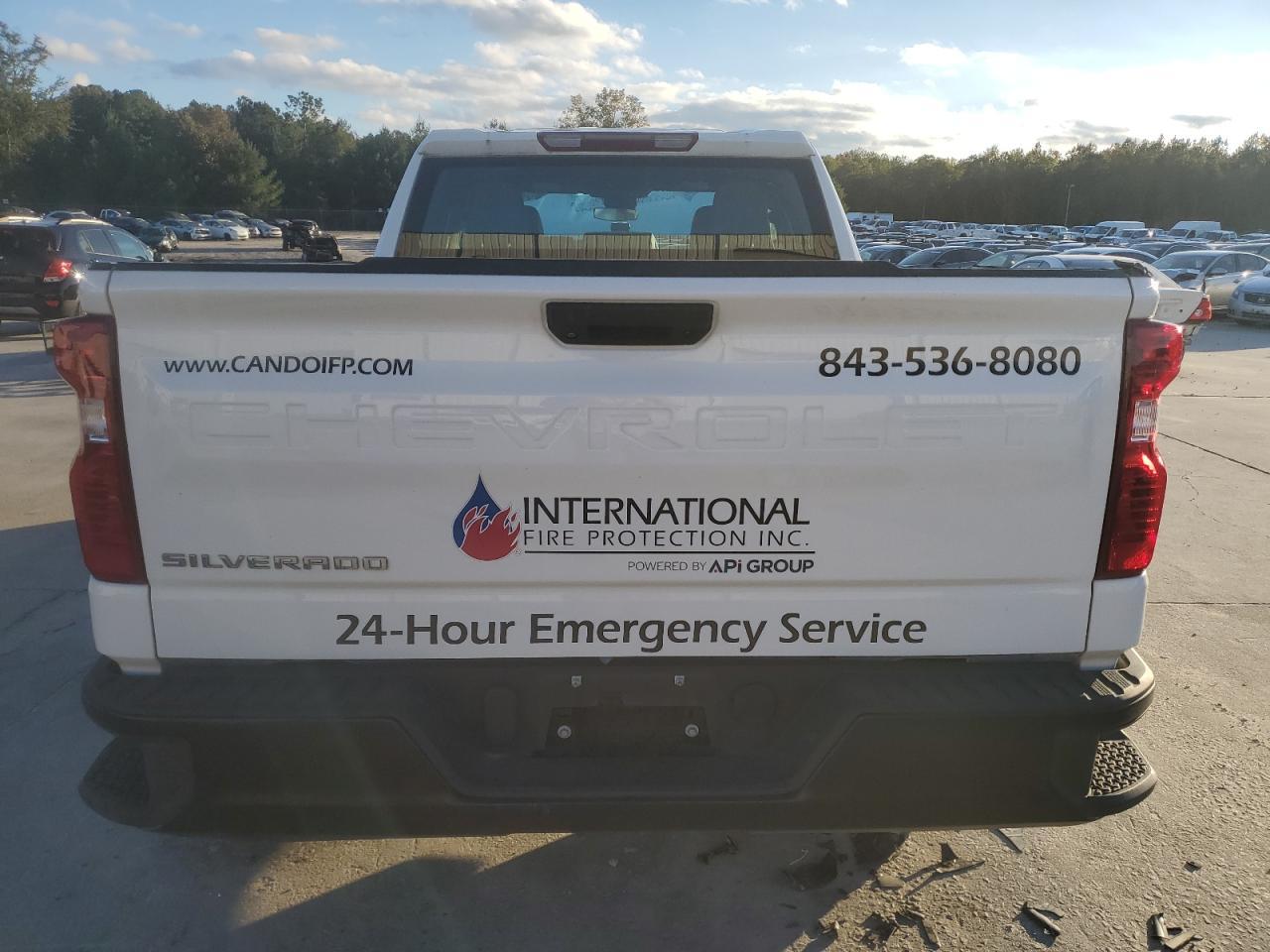 2023 Chevrolet Silverado C1500 - Фото 6