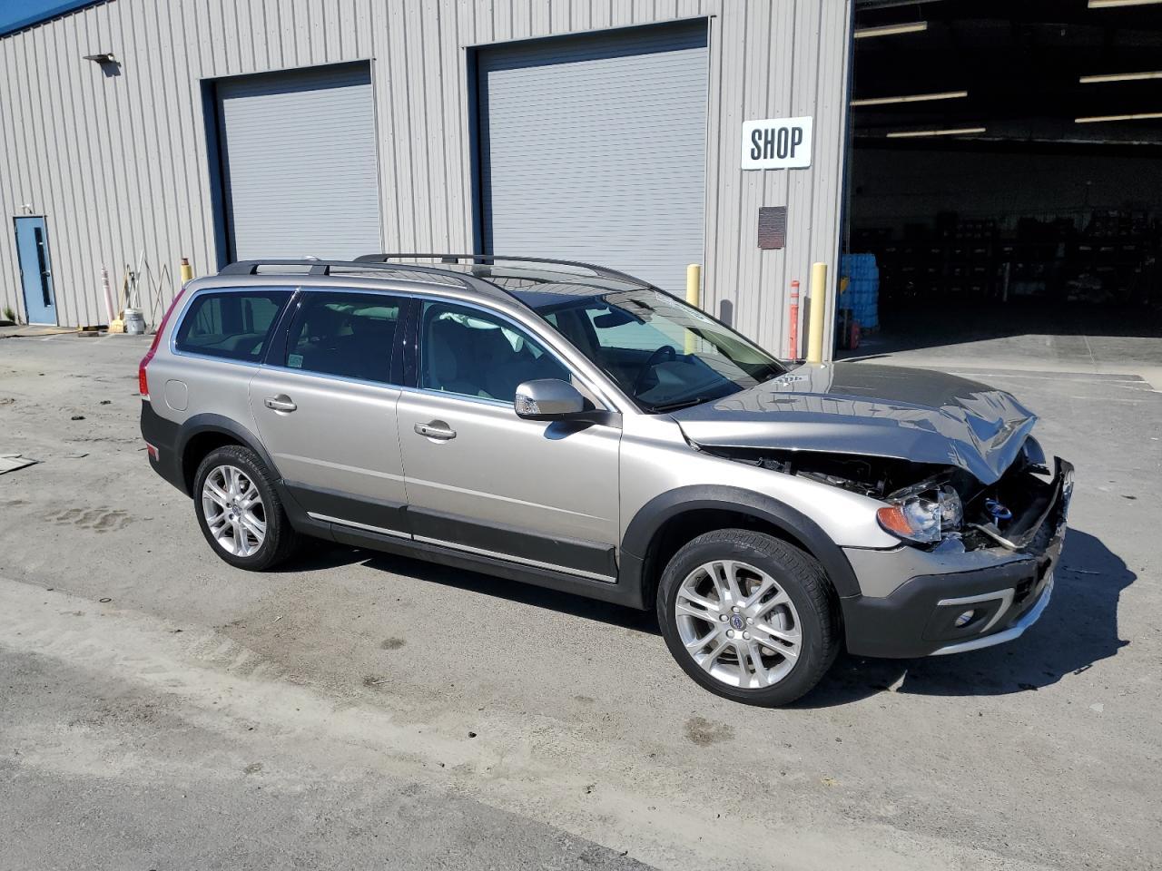 2016 Volvo Xc70 T5 Premier - Фото 4