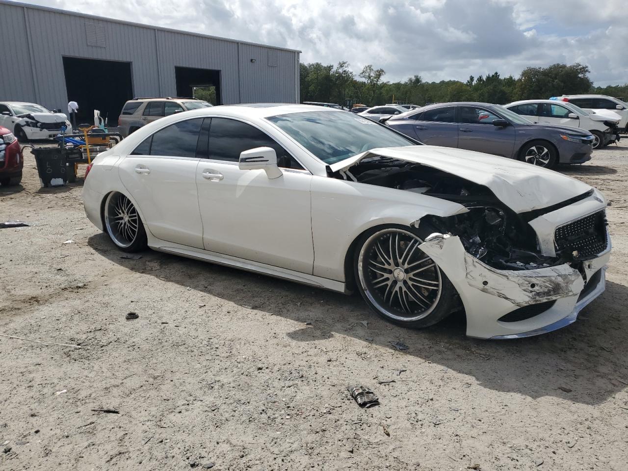 2017 Mercedes-Benz Cls 550 - Image 4