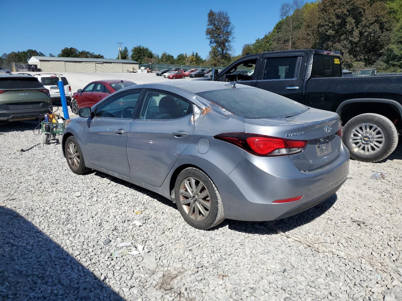 2015 Hyundai Elantra Se - Image 2