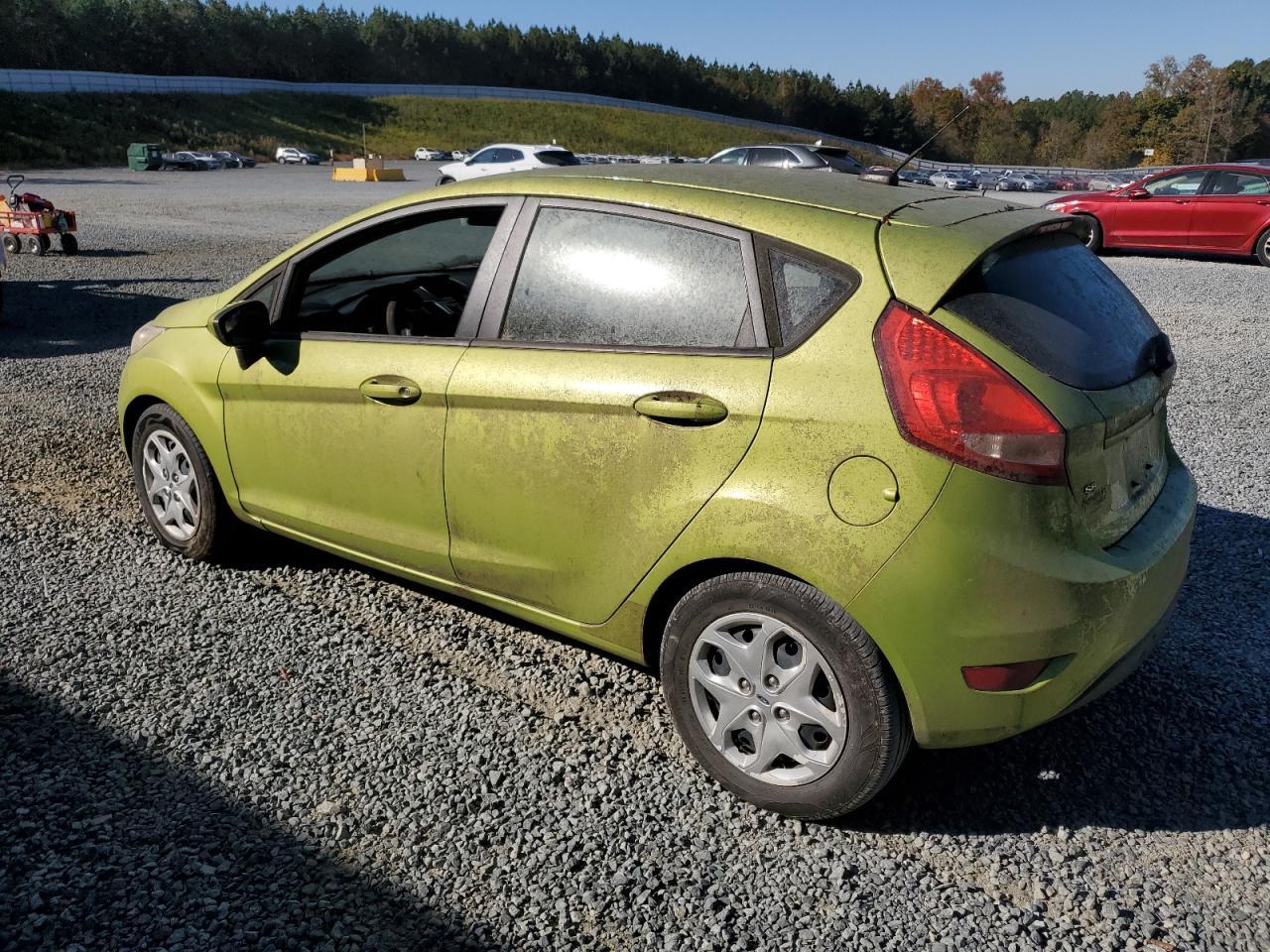 2012 Ford Fiesta Se - Фото 2