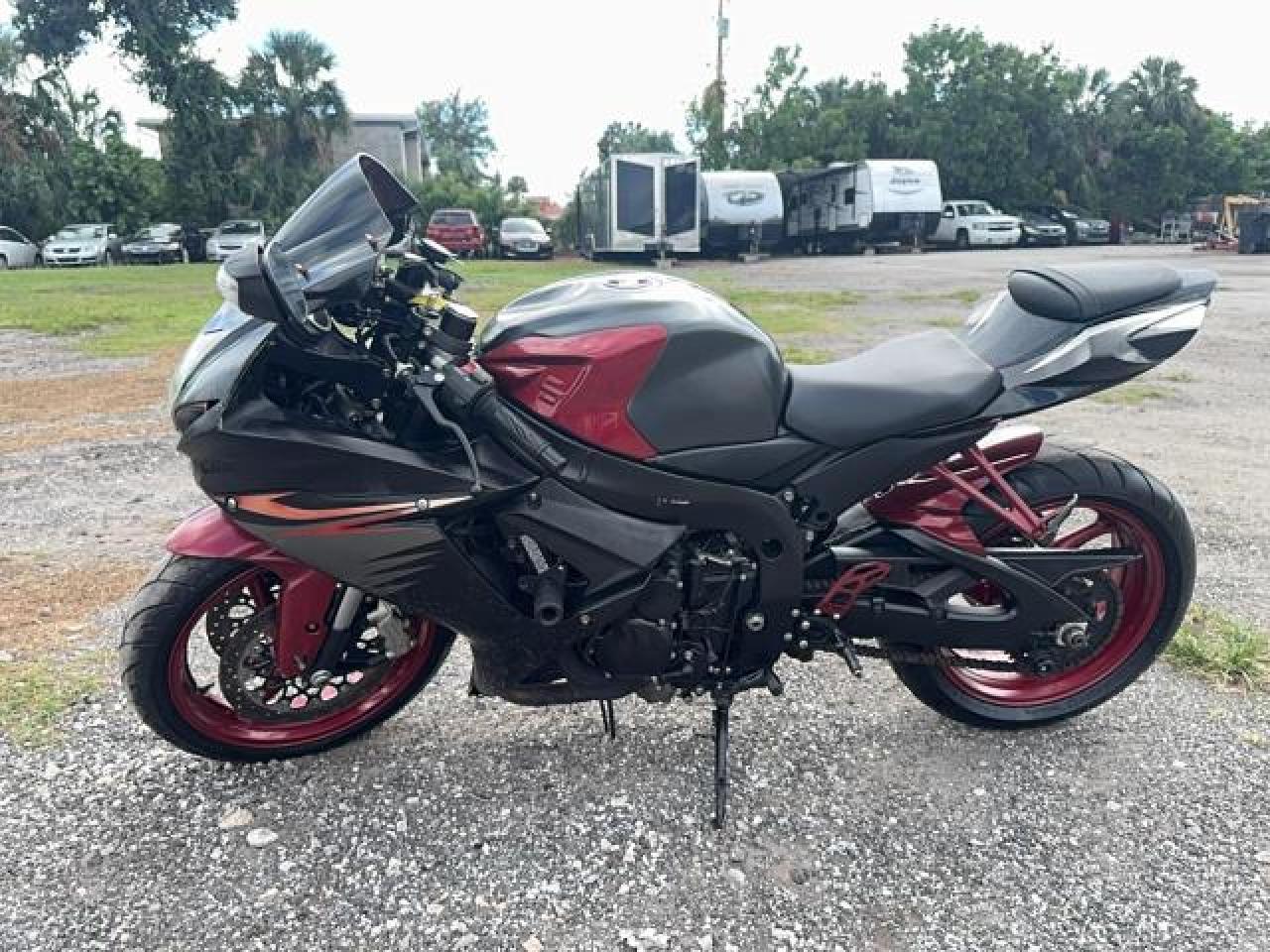 2017 Suzuki Gsx-R600 - Фото 7