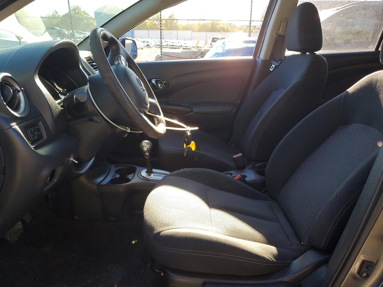 2014 Nissan Versa S - Фото 7