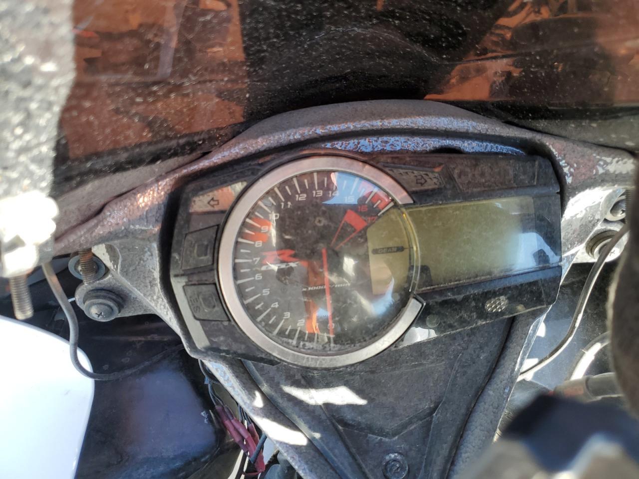 2011 Suzuki Gsx-R600 - Фото 7