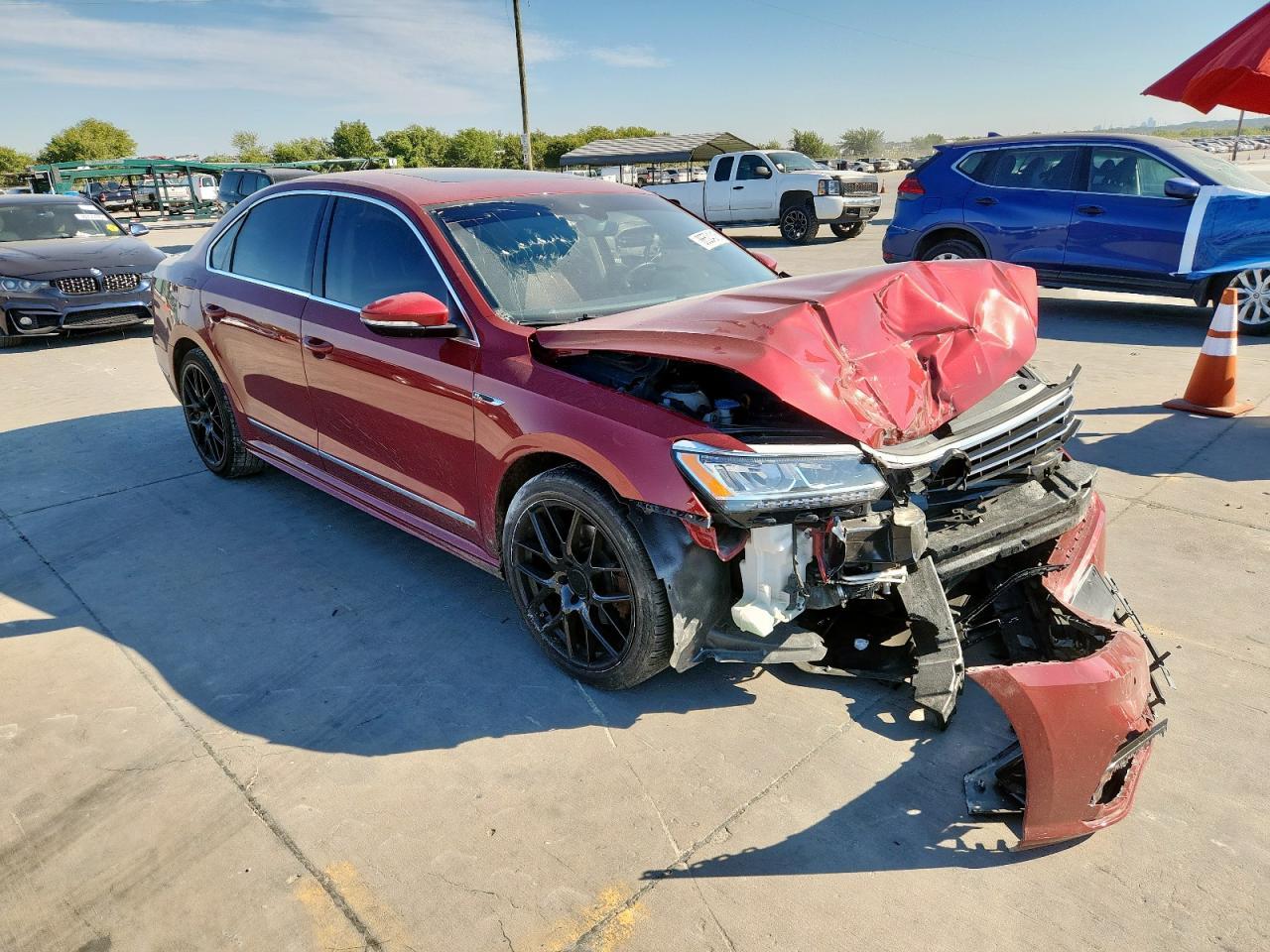 2019 Volkswagen Passat Se R-Line - Image 4