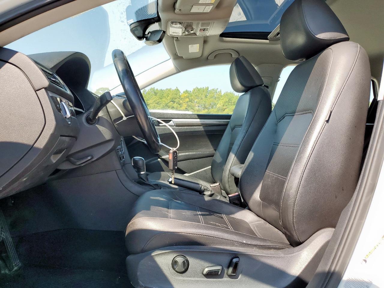 2016 Volkswagen Passat Se - Фото 7