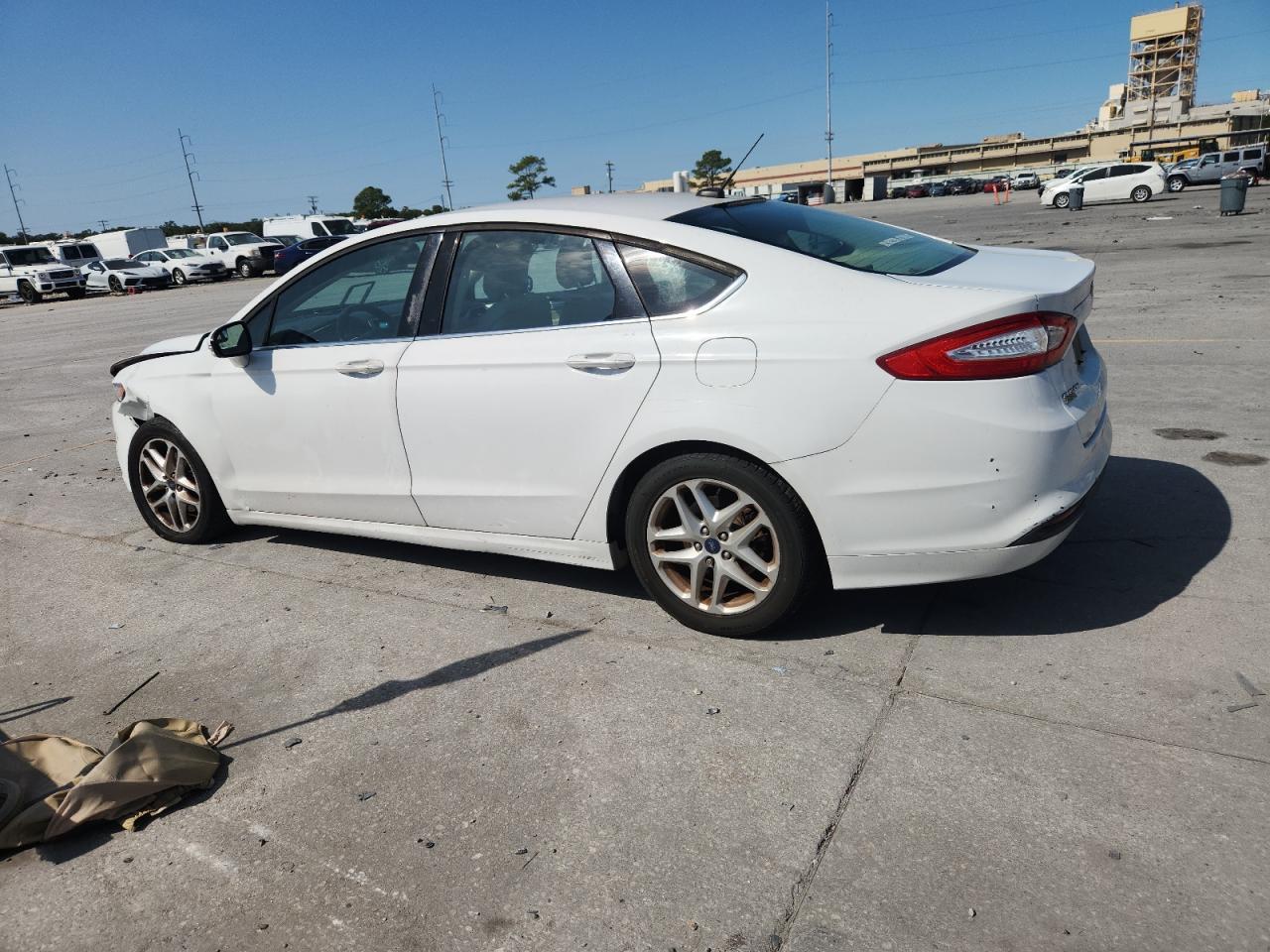 2014 Ford Fusion Se - Фото 2