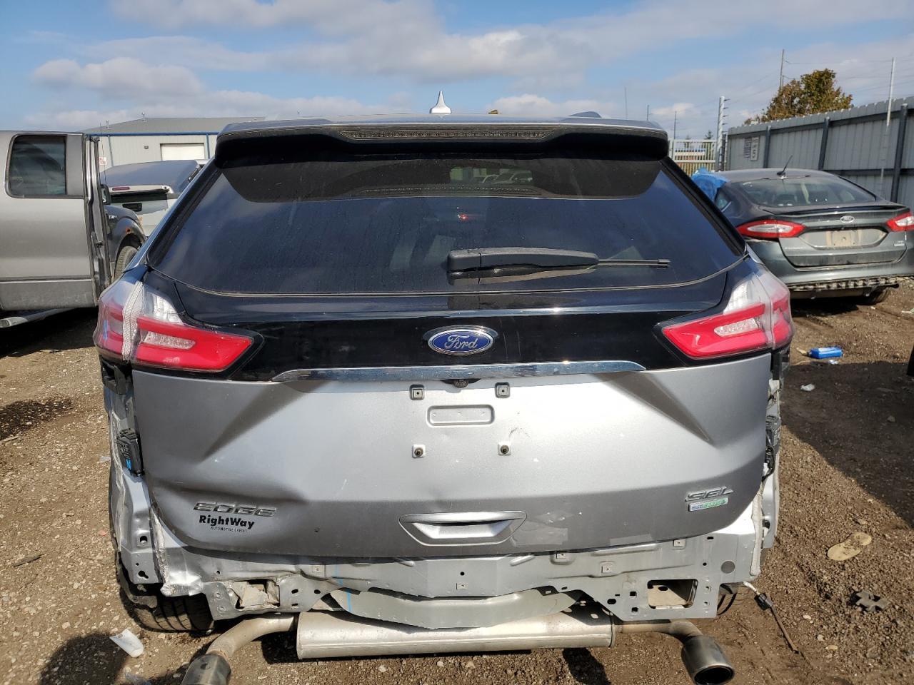 2020 Ford Edge Sel - Фото 6