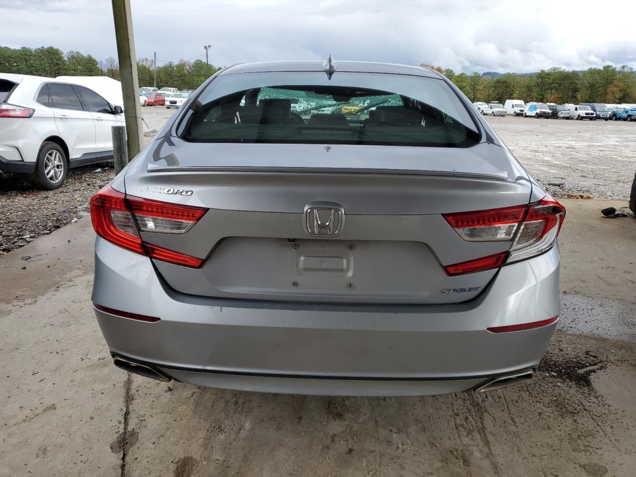 2019 Honda Accord Sport - Image 6