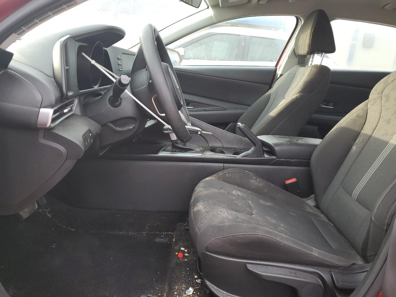 2023 Hyundai Elantra Se - Фото 7