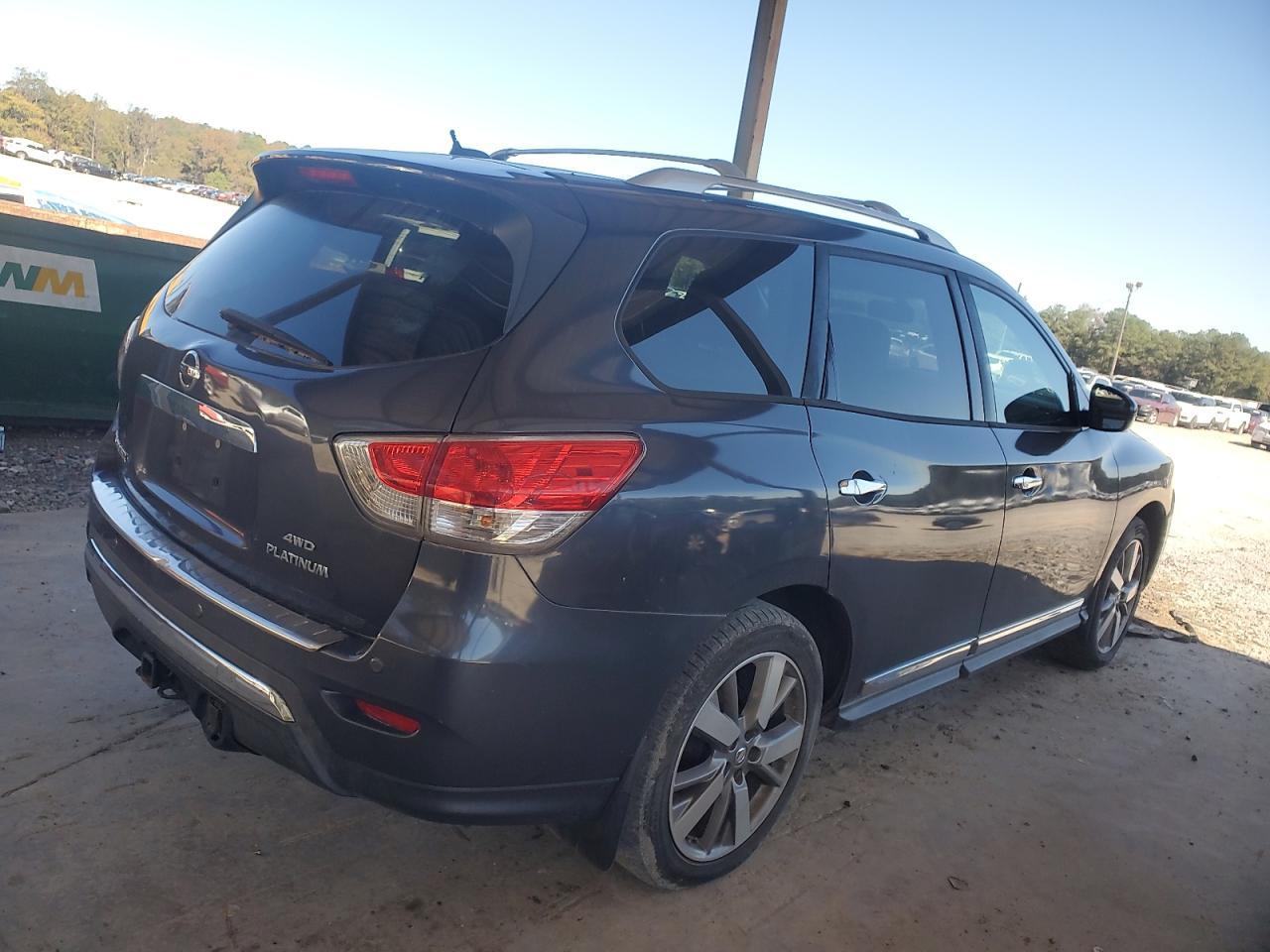 2013 Nissan Pathfinder S - Фото 3