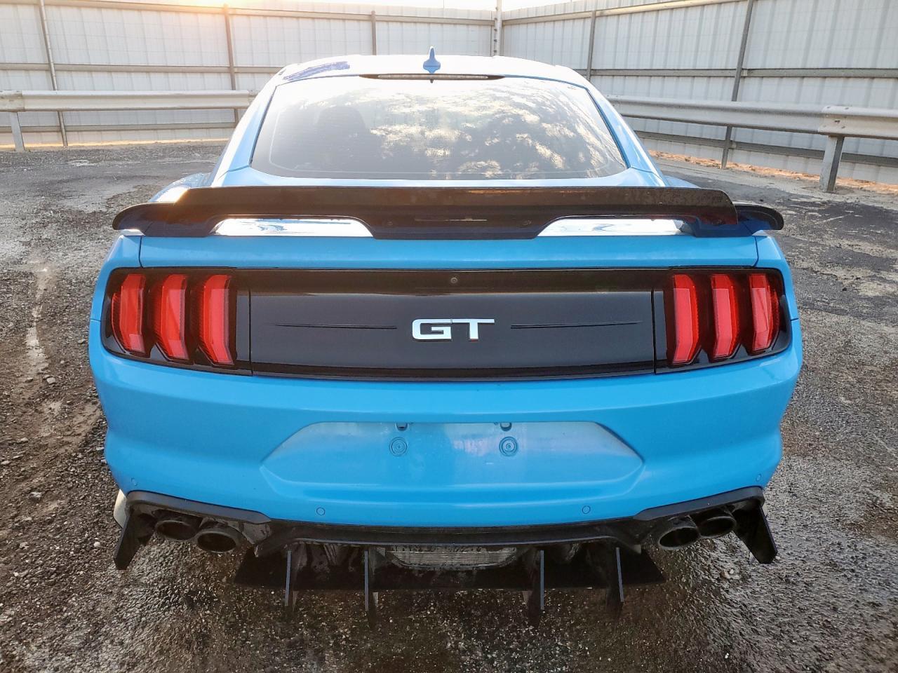 2023 Ford Mustang Gt - Фото 6