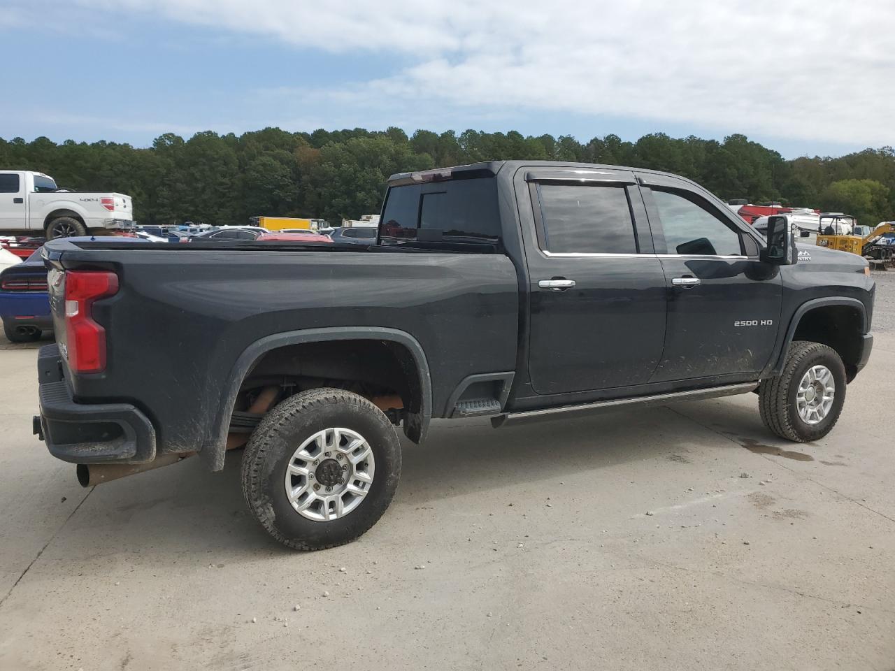 2021 Chevrolet Silverado K2500 High Country - Фото 3
