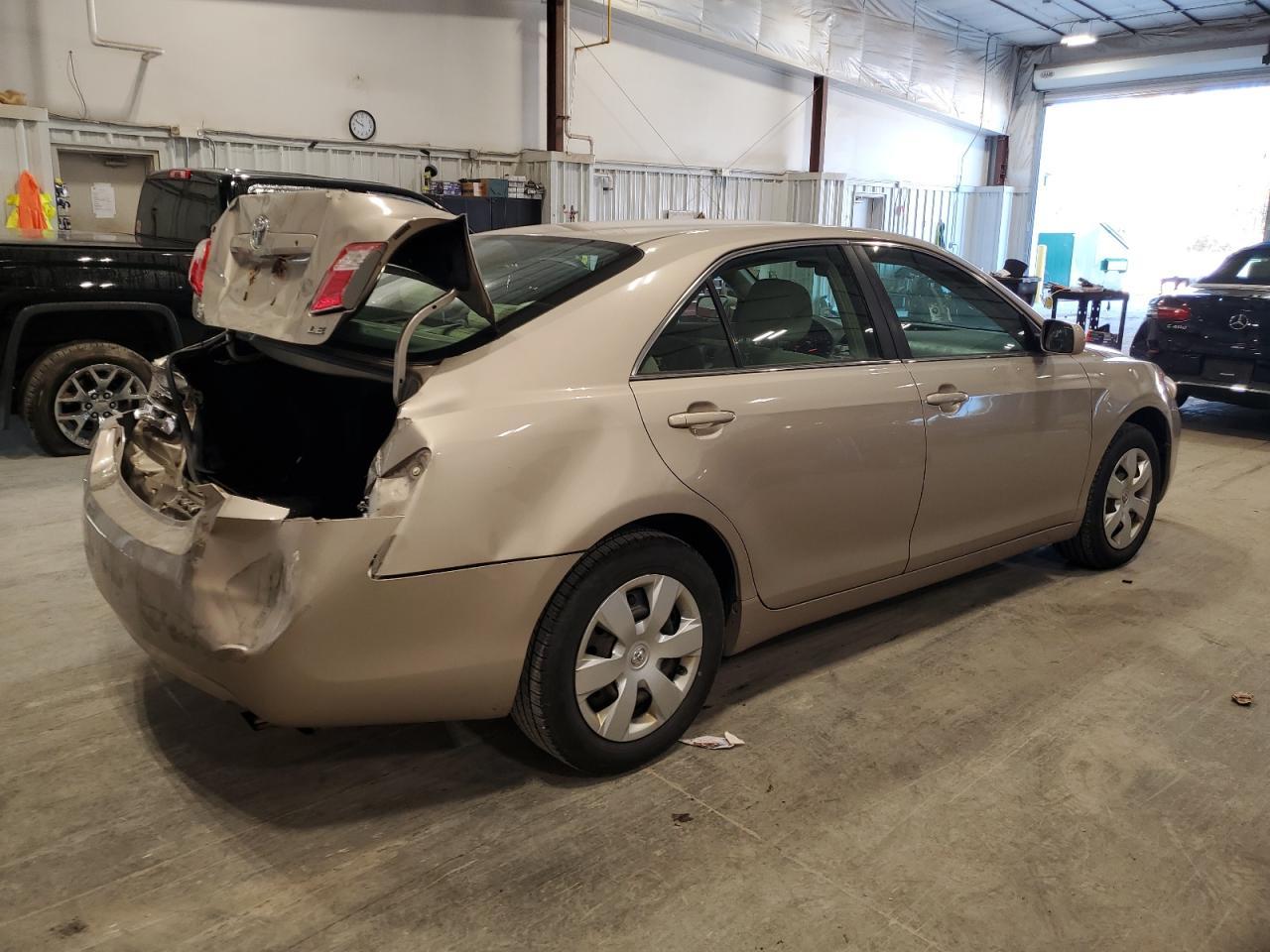 2008 Toyota Camry Ce - Фото 3