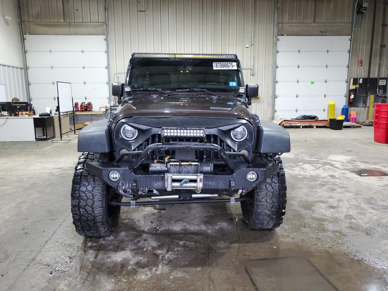 2013 Jeep Wrangler Unlimited Sport - Image 5