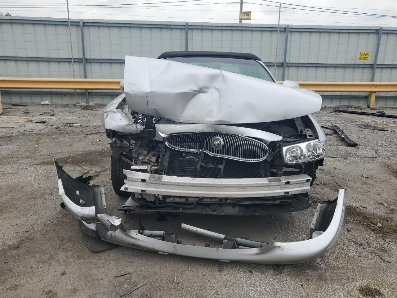 2000 Buick Lesabre Custom - Image 5