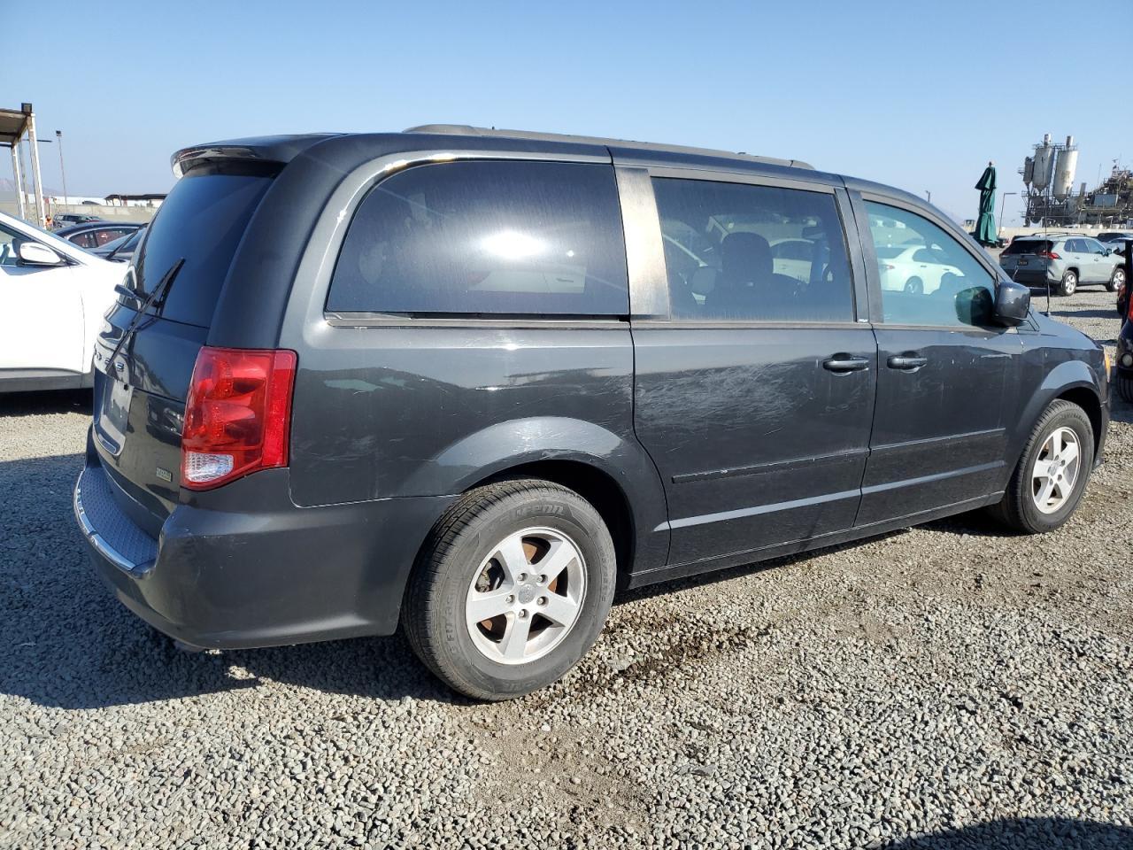 2012 Dodge Grand Caravan Sxt - Фото 3
