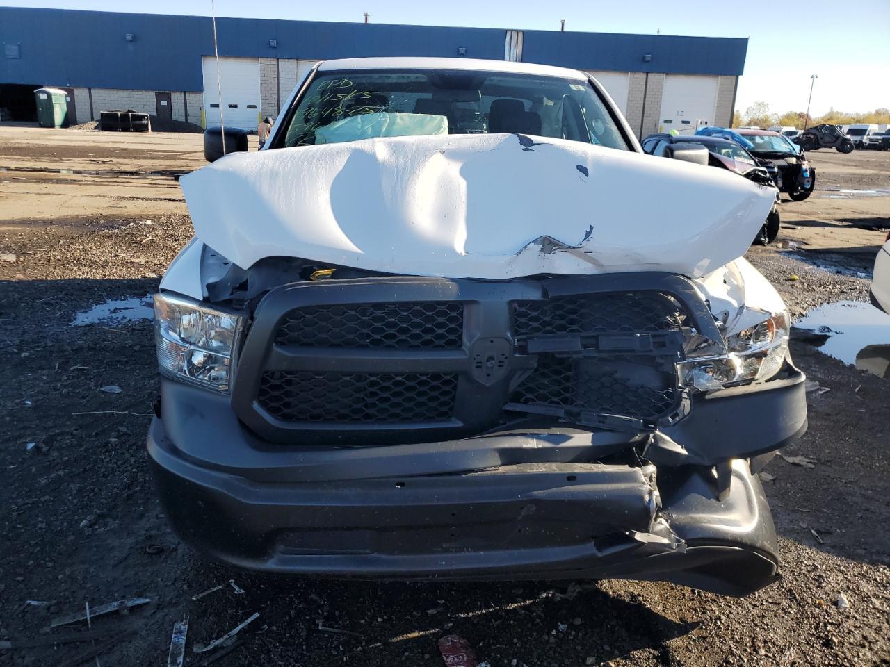 2023 Ram 1500 Classic Tradesman - Фото 5