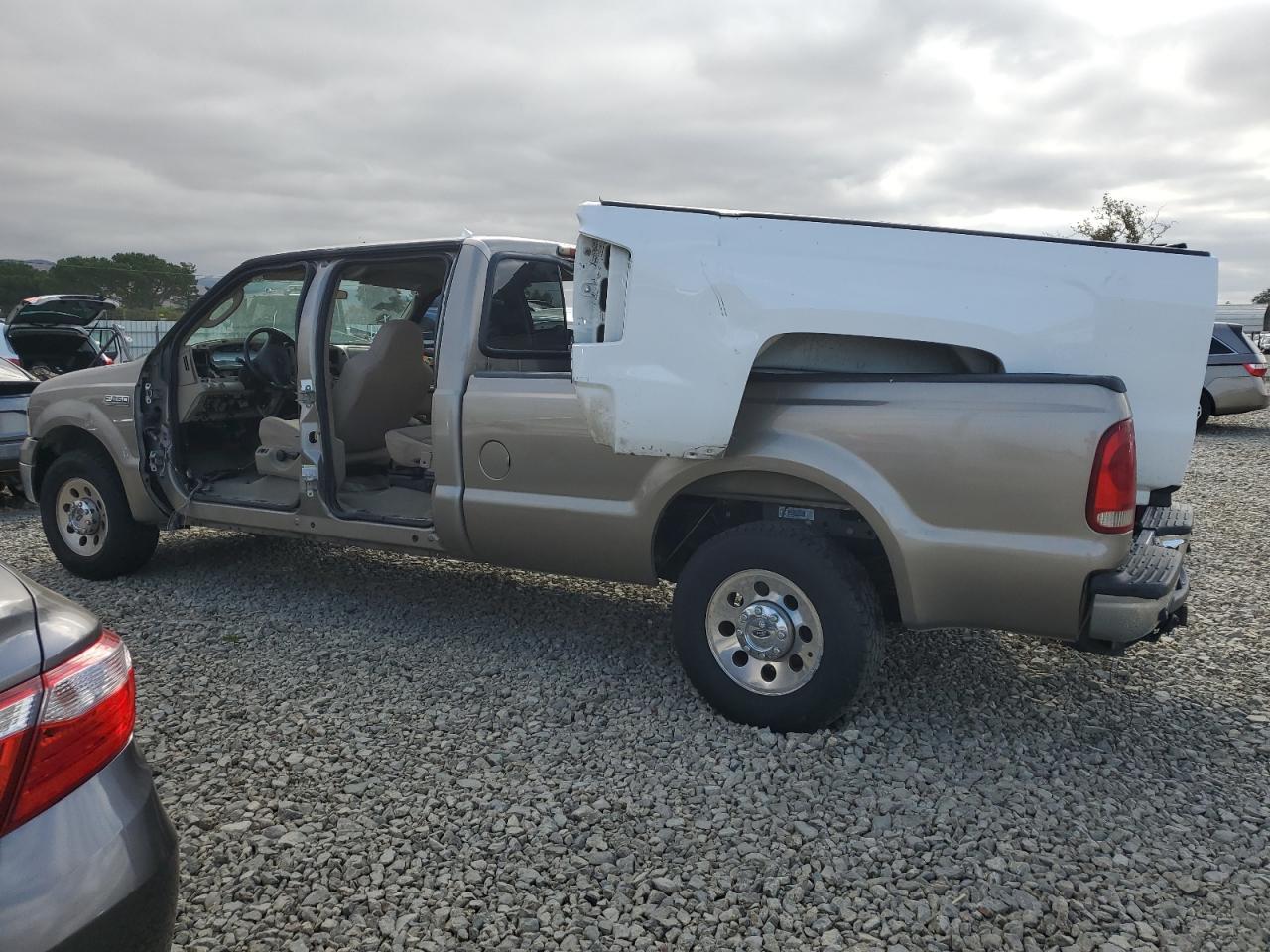2005 Ford F250 Super Duty - Фото 2