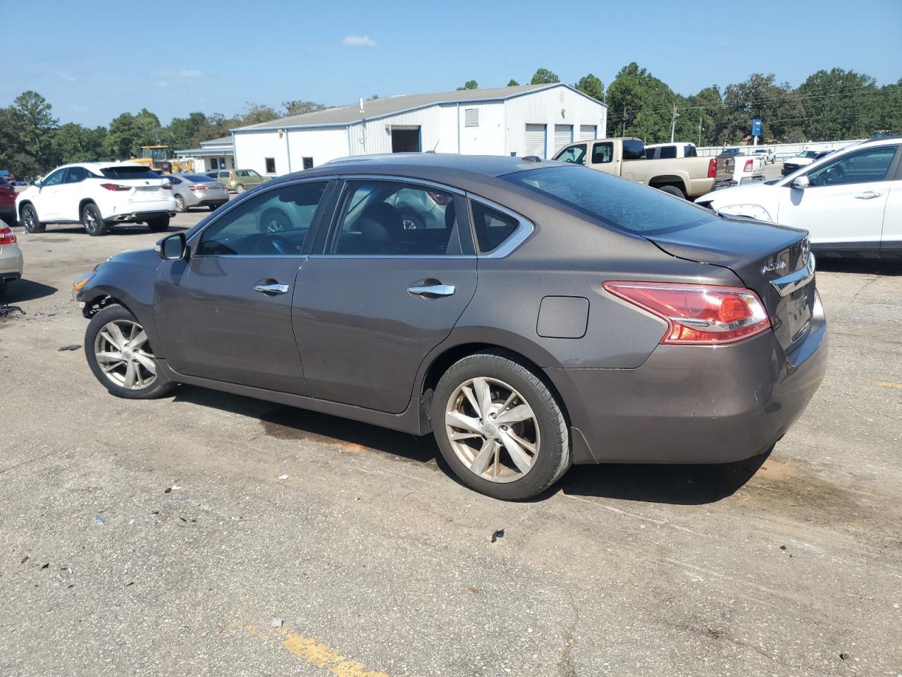 2013 Nissan Altima 2.5 - Фото 2