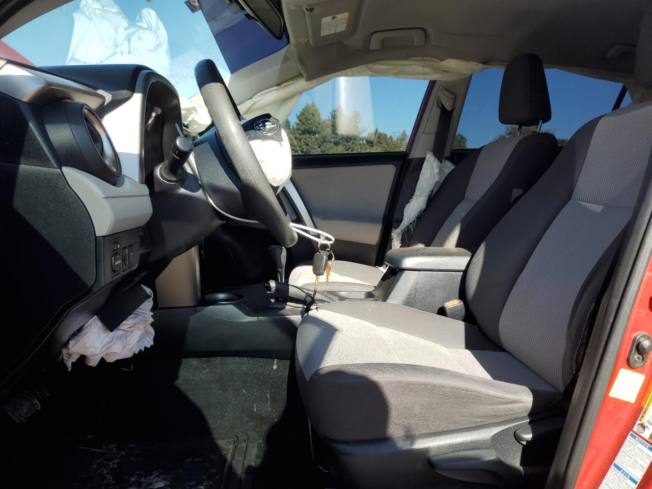 2015 Toyota Rav4 Le - Image 7