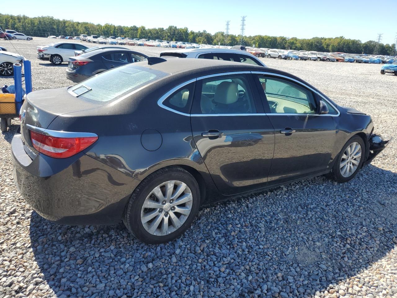 2016 Buick Verano - Фото 3