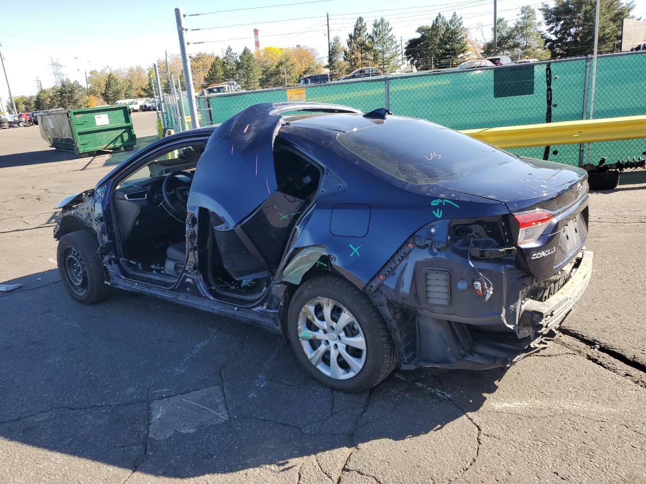 2022 Toyota Corolla Le - Фото 2