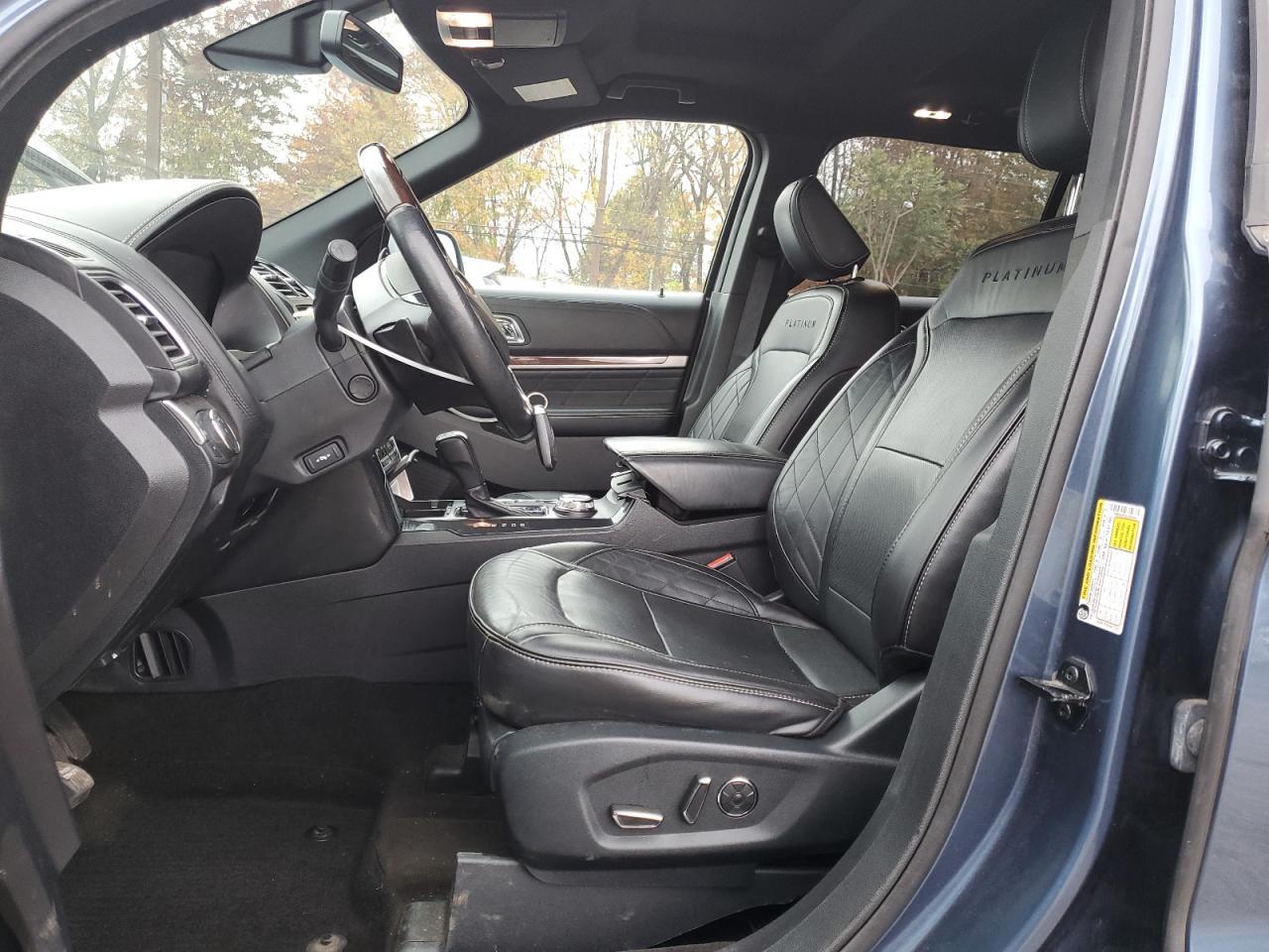 2018 Ford Explorer Platinum - Image 7