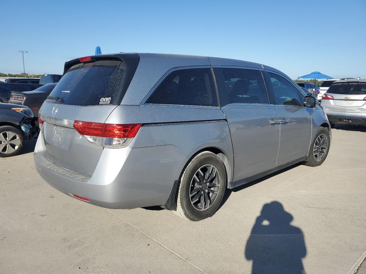 2016 Honda Odyssey Exl - Image 3