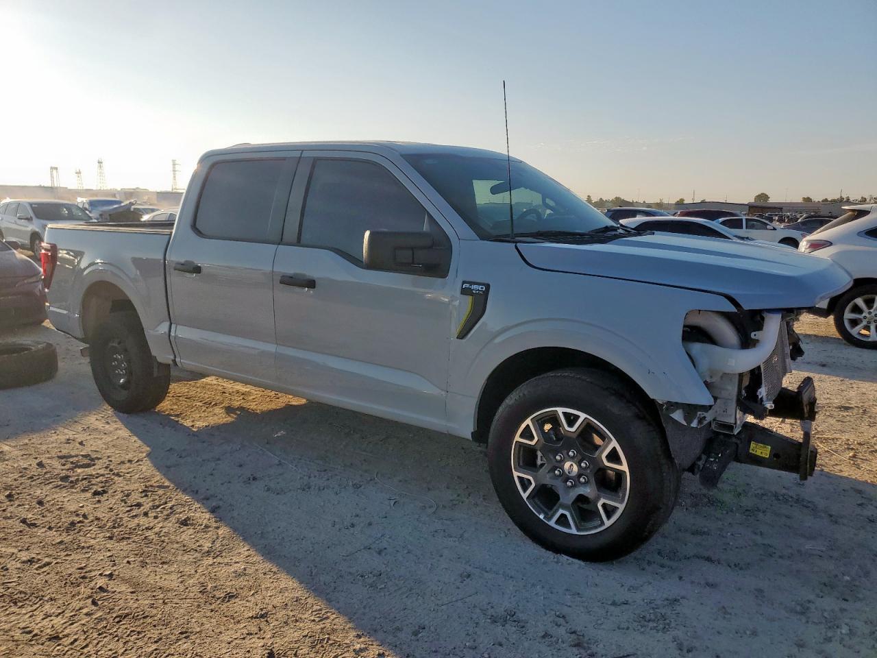 2024 Ford F150 Stx - Фото 4