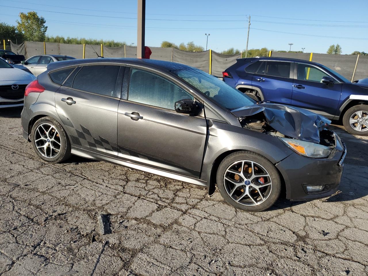 2015 Ford Focus Se - Image 4