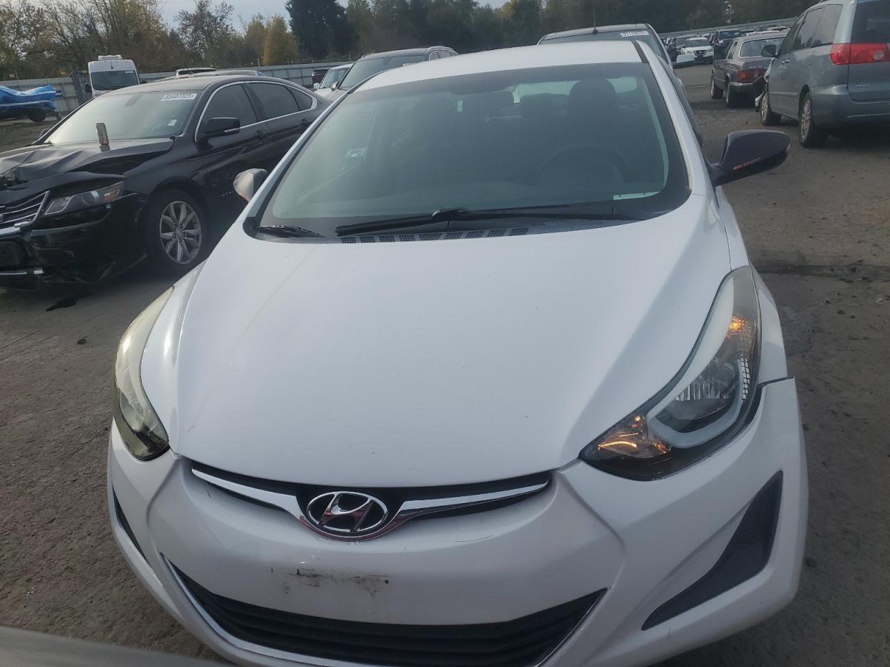 2015 Hyundai Elantra Se - Фото 5