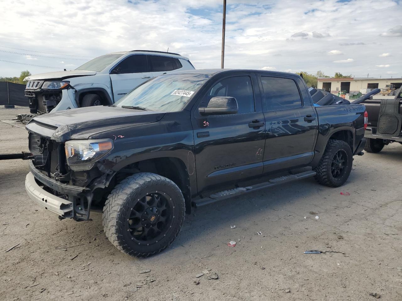 2015 Toyota Tundra Crewmax Sr5
