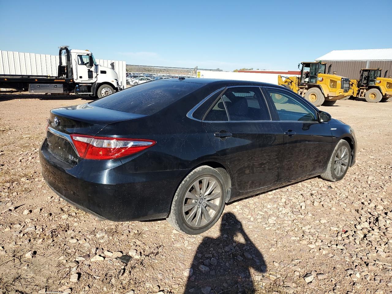 2015 Toyota Camry Hybrid - Фото 3