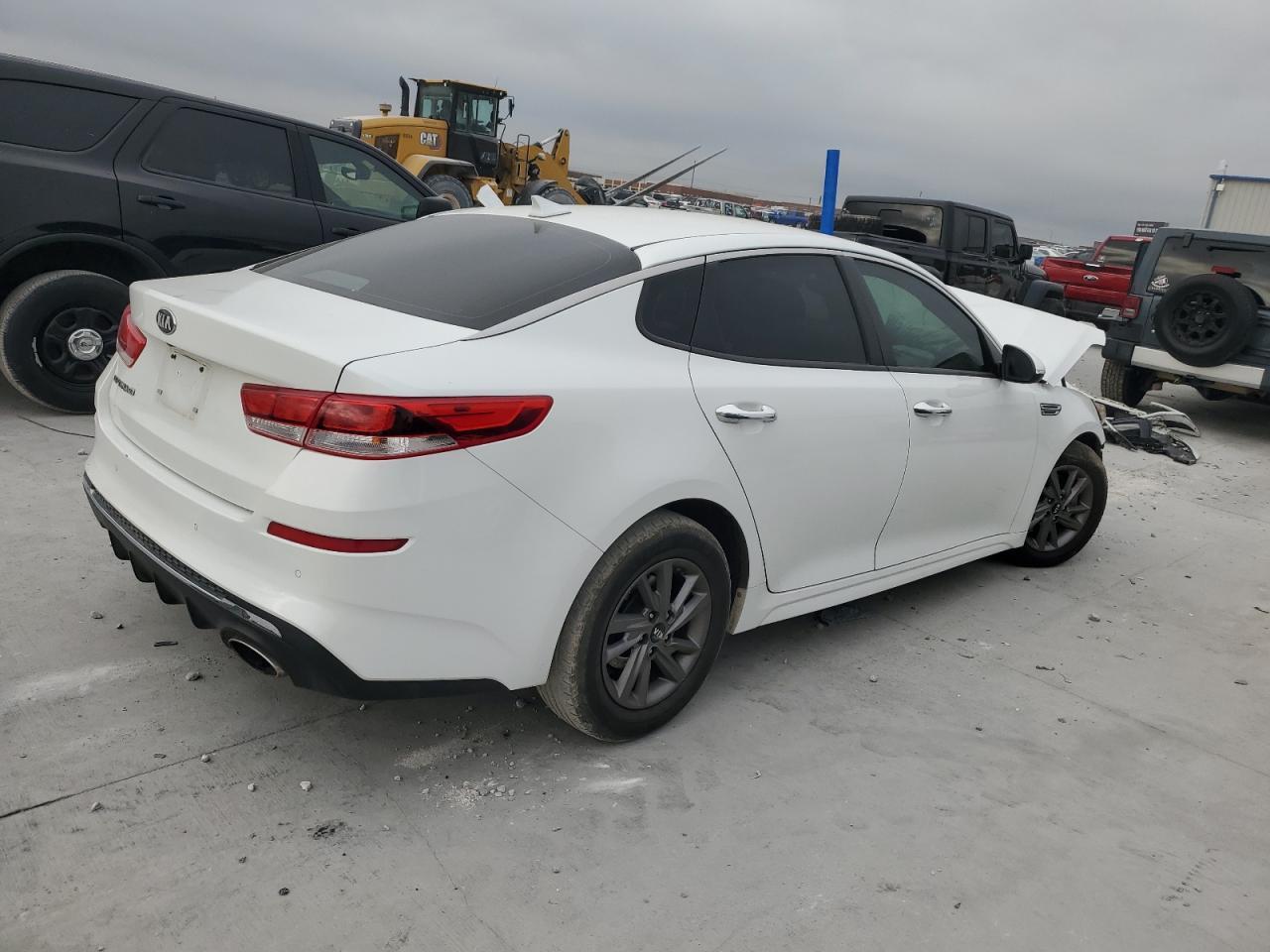 2020 Kia Optima Lx - Фото 3
